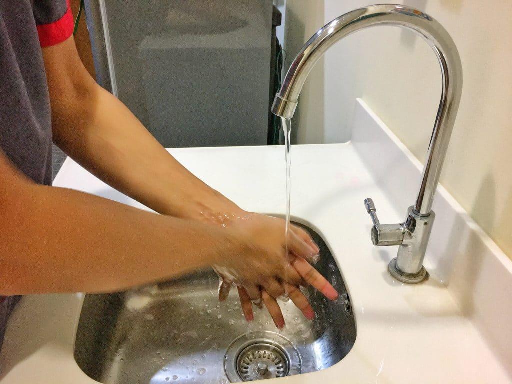 Kitchen Sink Sprayer Problems 1 